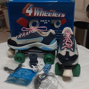 Skechers roller skates